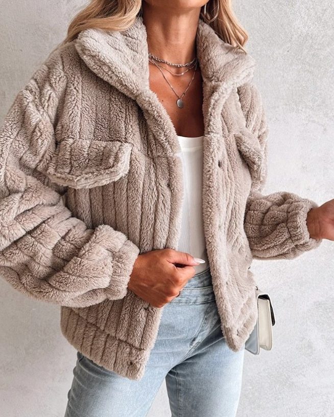 Jasmine | Cosy Oversized Teddy Fleece Jacket with Chest Pockets