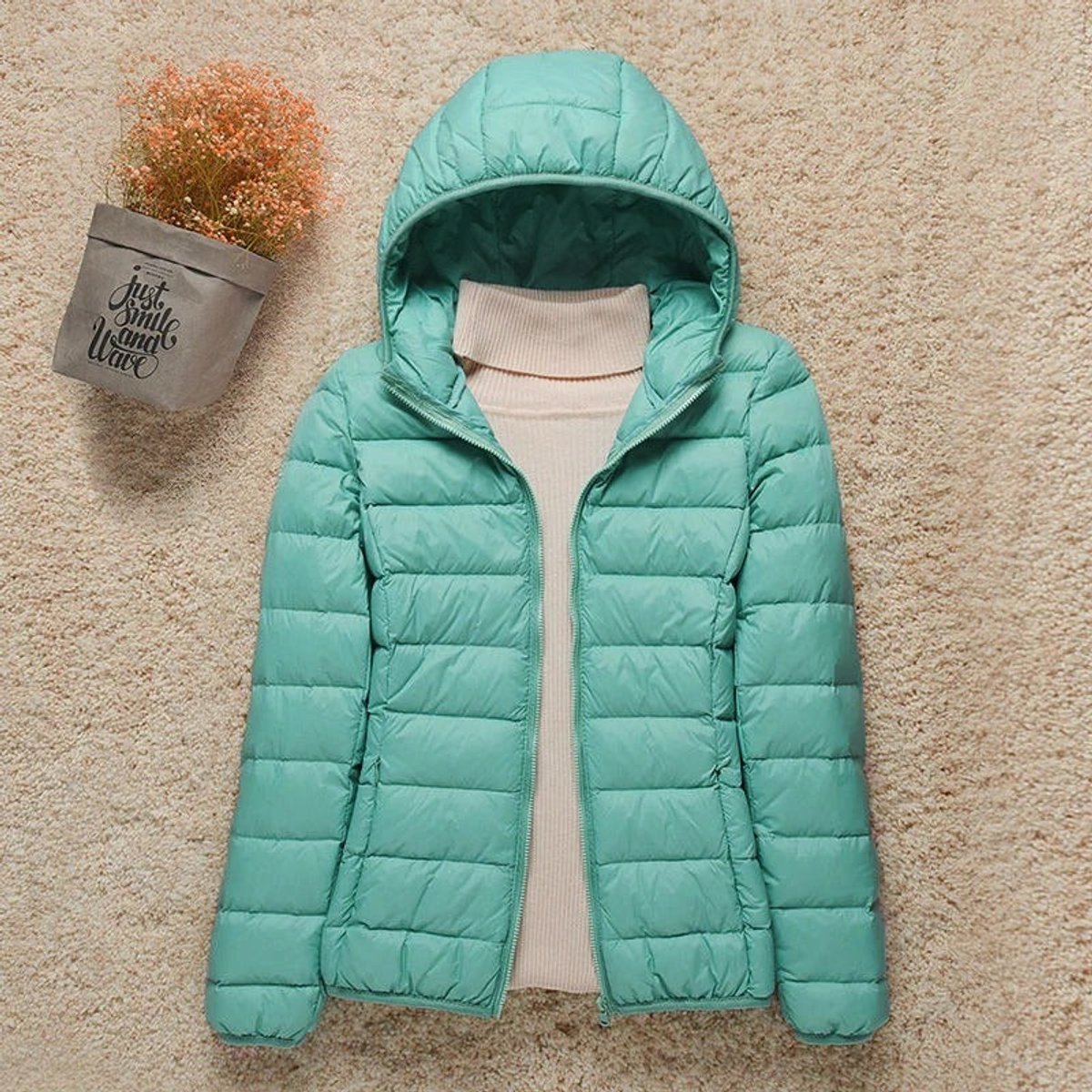 Petunia | Packable Hooded Down Puffer Jacket