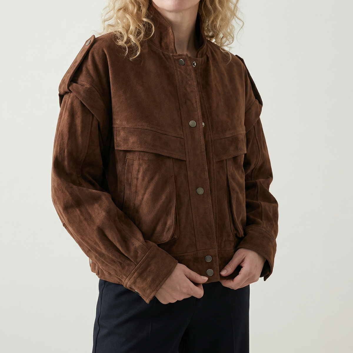 Wren | Cropped Suede Jacket with Chest Pockets and Snap Closure
