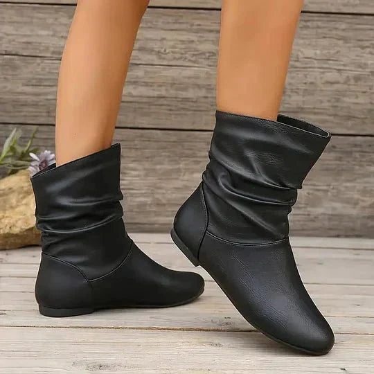 Freya | Flat Leather Ankle Boots with Slouch Detail