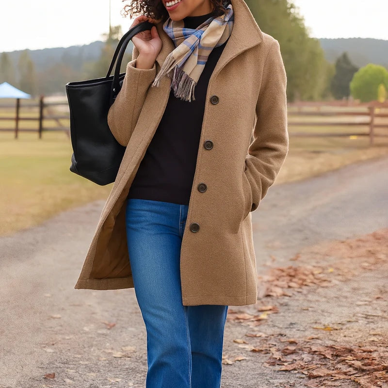 Briar | Hooded Single-Breasted Wool Coat with Side Pockets (Mid-Length)