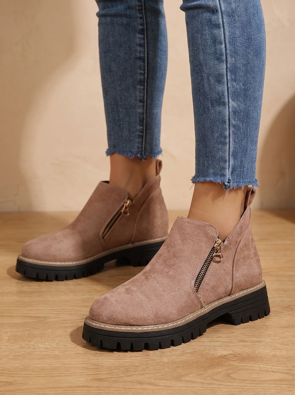 Wanda | Leopard Print Flat Ankle Boots with Chunky Sole