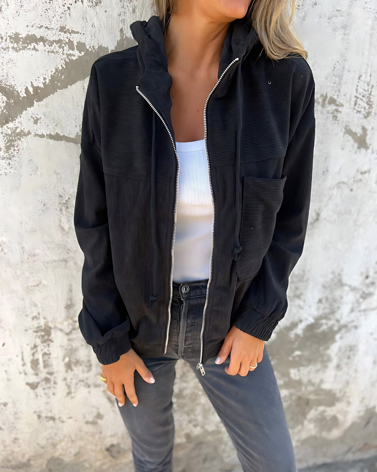 Emma | Relaxed Elegant Hooded Lightweight Jacket