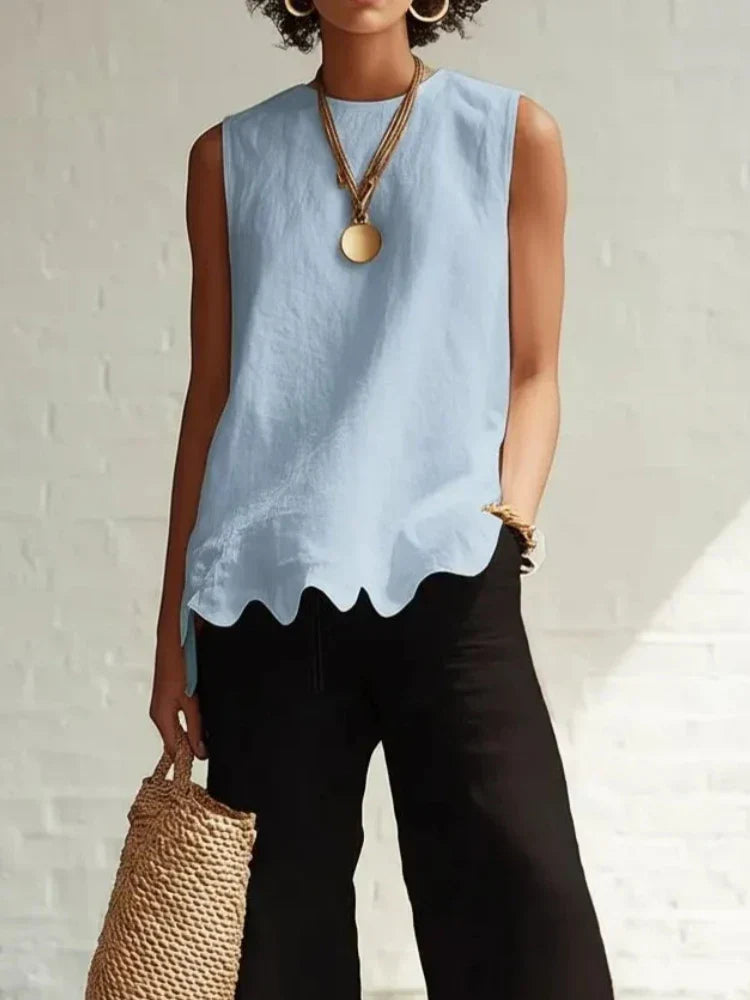 Dorothea | Sleeveless Linen-Style Top with Scallop Hem