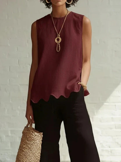Dorothea | Sleeveless Linen-Style Top with Scallop Hem