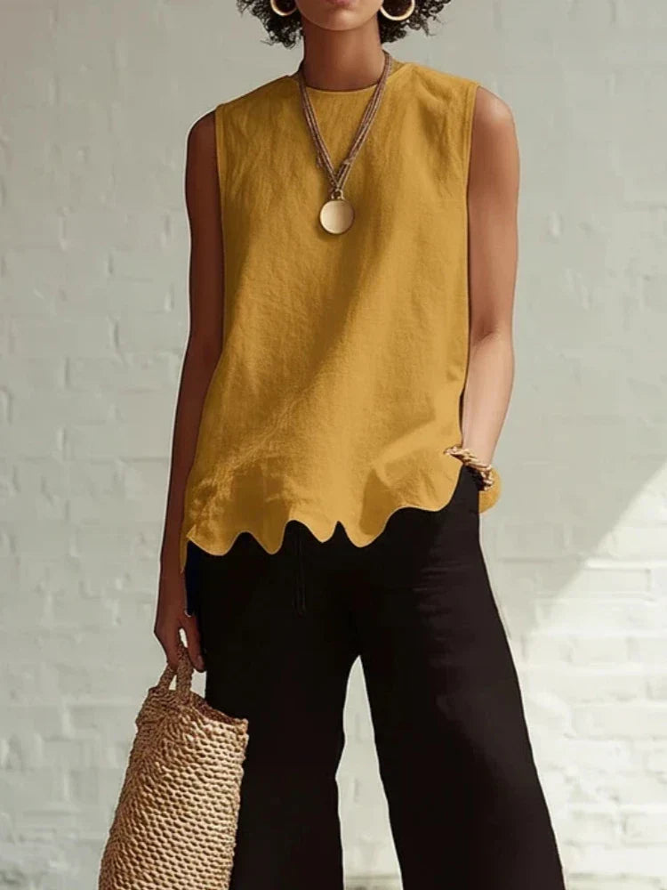 Dorothea | Sleeveless Linen-Style Top with Scallop Hem