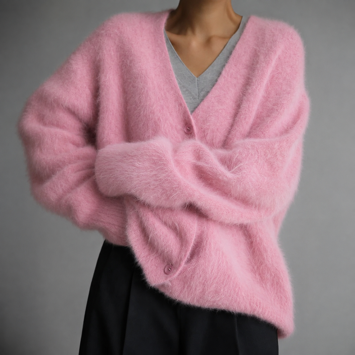Janey | Fluffy Deep V-Neck Relaxed Button Cardigan