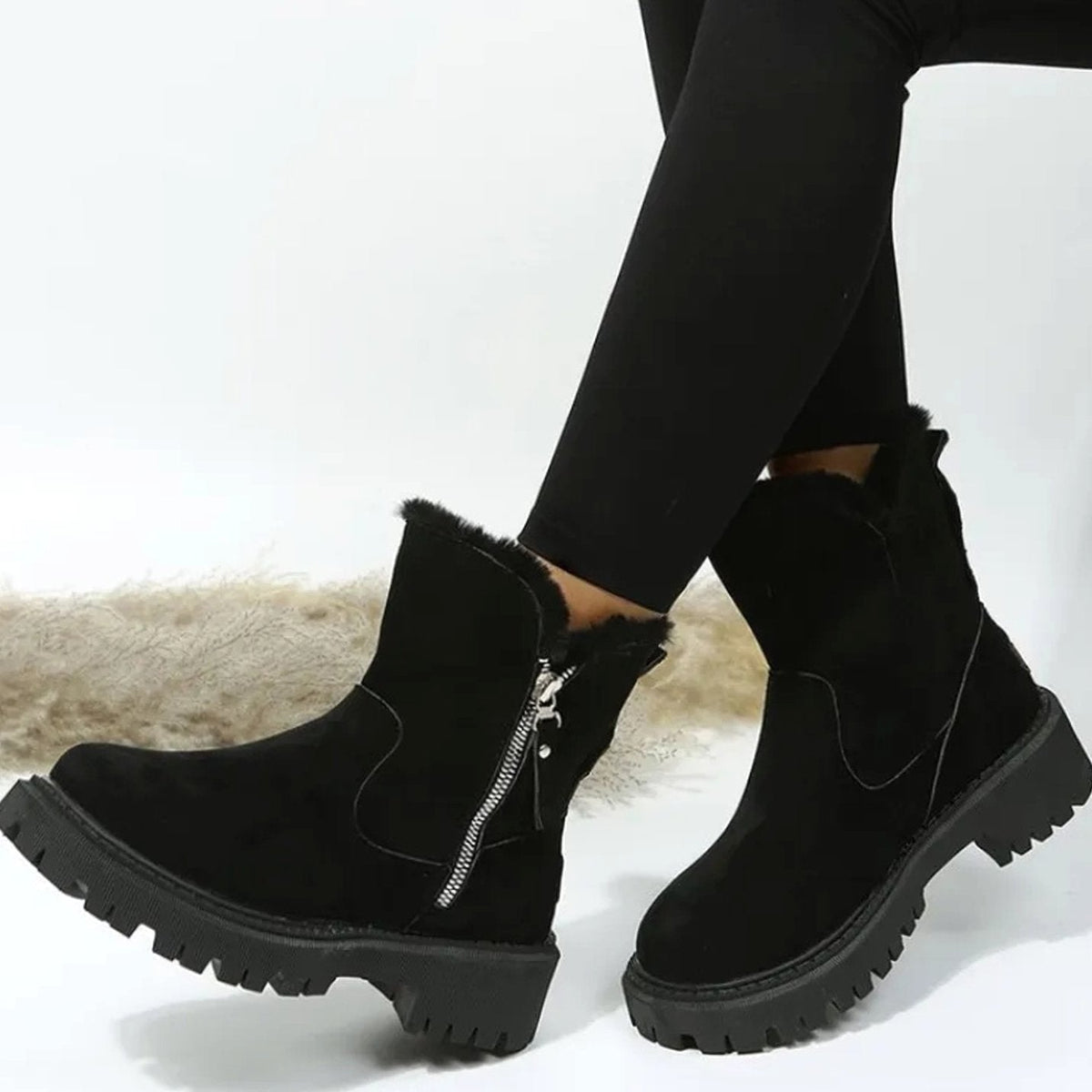 Imogen | Warm Suede Winter Ankle Boots with Fluffy Fur Collar