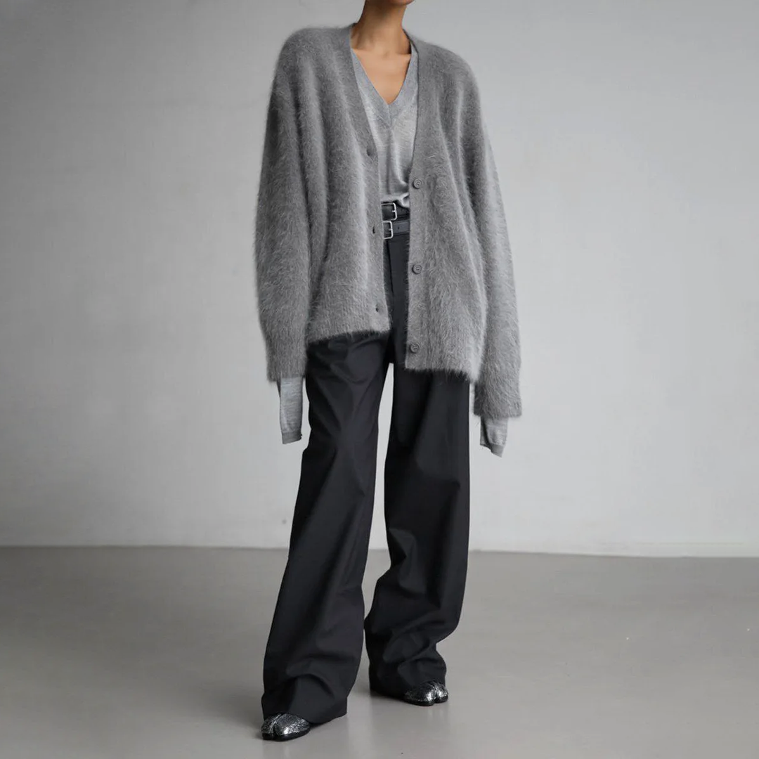 Della | V-Neck Fuzzy Knit Cardigan