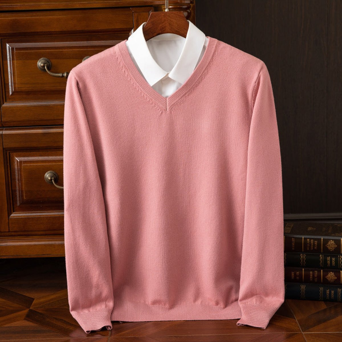 Ellis | V-Neck Cashmere Blend Knit Jumper
