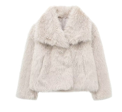 Edwina | Elegant Cropped Faux Fur Coat